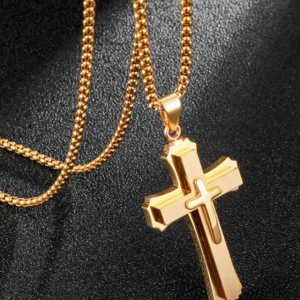 collier croix doree